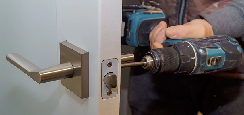 Broken Door Handle Lock Repair in Dana Point, California